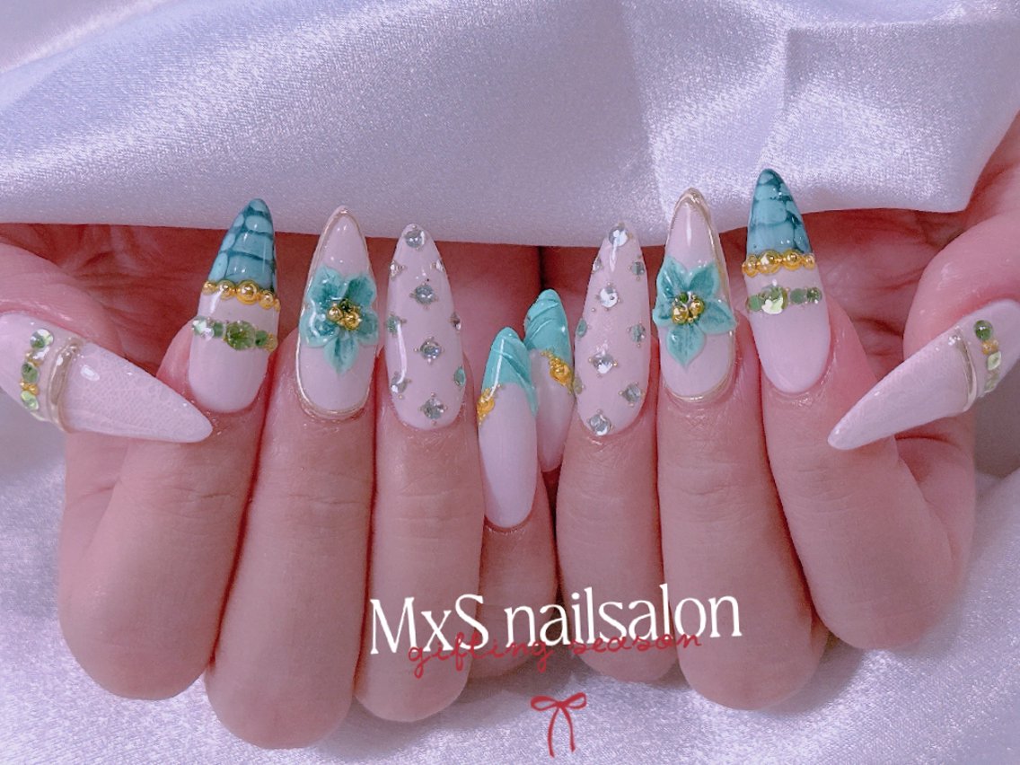 MxS リィリィのプロフィール・予約(MxS Nail(長さだし/フィルイン