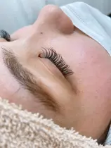 江坂 マツエクサロン お得に予約するなら ミニモ