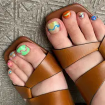 代官山駅 パラジェル ネイルサロン お得に予約するなら ミニモ