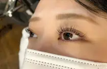 三宮 パリジェンヌラッシュリフト マツエクサロン お得に予約するなら ミニモ