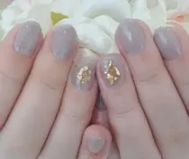 八尾市 ワンカラーネイル ネイルサロン お得に予約するなら ミニモ