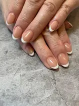 岩見沢市 北海道 フレンチネイル ネイルサロン お得に予約するなら ミニモ