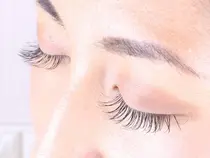 大阪 当日予約 マツエクサロン お得に予約するなら ミニモ