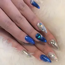 栄 泉 新栄 錦 東桜 安い ネイルサロン お得に予約するなら ミニモ