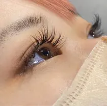 大阪 マツエクモデル マツエクサロン お得に予約するなら ミニモ