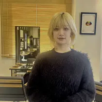 Above /yoshimiのプロフィール画像