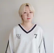 🫟ブリーチモデル/ 艶カラー /みきのプロフィール画像