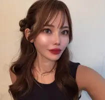 透明感/オリーブ/ グレージュ/YUKAのプロフィール画像