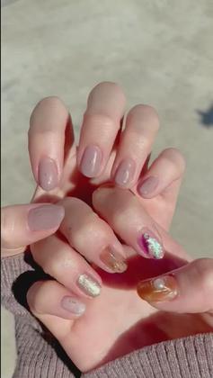 ニュアンスネイル 鹿児島ネイル Manamana所属 Mana Manaのネイルデザイン ミニモ ニュアンスネイル 鹿児島ネイル Manamana所属 Mana Manaのネイルデザイン ミニモ