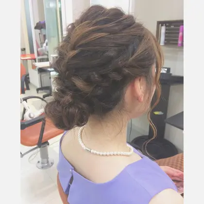 結婚式のお呼ばれに Les Garcons所属 藤野 美咲のヘアカタログ ミニモ