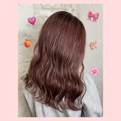 ピンクベージュ ピンクすぎない落ち着いたピンクベージュで大人可愛いスタイルにピンクにしたいけ Prize所属 愛されヘア Yukariのヘアカタログ ミニモ