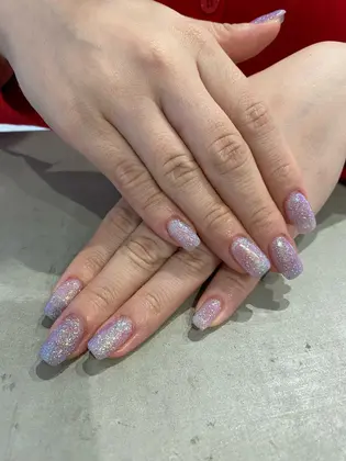 Shell Tokyo所属 芝宮 絢音のネイルデザイン ミニモ