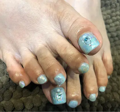 スチューデントネイルサロン エブリーネイル 渋谷のネイルサロン スタッフ情報 スチューデントサロン エブリーネイル ミニモ