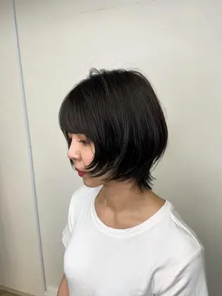 【シャギー】2023年夏人気のシャギーのヘアスタイル・髪型カタログ｜ミニモ