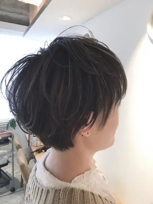 ベリーショート 21年秋人気のベリーショートのヘアスタイル 髪型カタログ 17ページ目 ミニモ