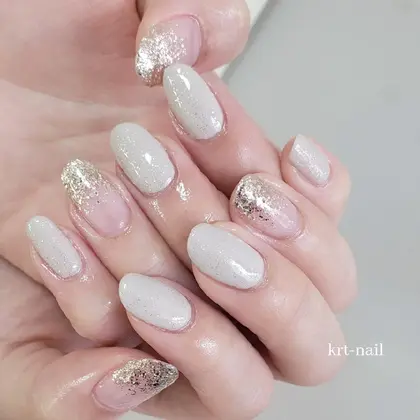 クリアネイル 22年秋人気のクリア 透明 ネイルのネイルデザイン ネイルアートカタログ 48ページ目 ミニモ