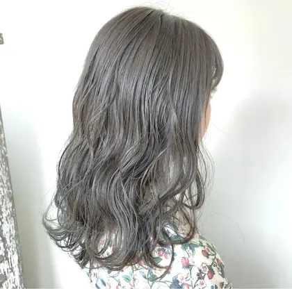 メッシュ 21年秋人気のメッシュのヘアカラー 髪色カタログ 6ページ目 ミニモ