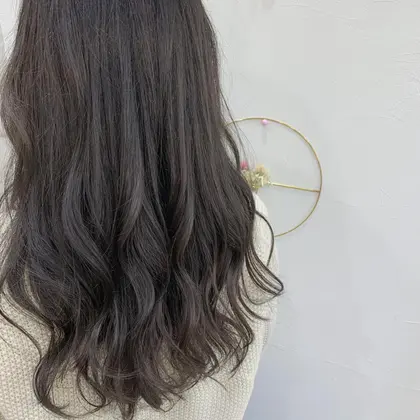 メッシュ 21年夏人気のメッシュのヘアカラー 髪色カタログ 35ページ目 ミニモ