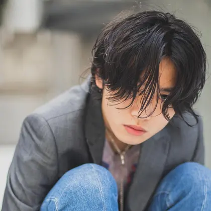 デザインカット メンズロング スパイラルパーマ ソバージュ ウェーブパーマ メンズパーマ パーマ Bibito所属 メンズヘア関 和希のヘアカタログ ミニモ