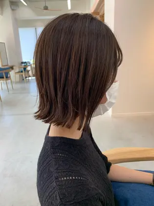 前下がりボブ 21年夏人気の前下がりボブのヘアスタイル 髪型カタログ 18ページ目 ミニモ