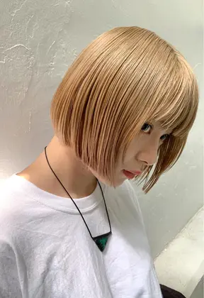 切りっぱなしボブ 21年夏人気の切りっぱなしボブのヘアスタイル 髪型カタログ ミニモ