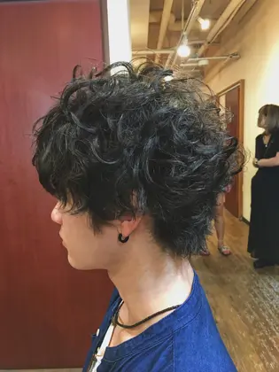 四方八方に散らばった毛先がイカした 赤西仁 風スパイキーマッシュ Blitz R Evolut所属 髪質改善 縮毛矯正 パーマ講師山田夏樹のヘアカタログ ミニモ