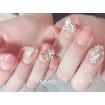 グラデーション 21年夏人気のグラデーション ラメグラデのネイルデザイン ネイルアートカタログ 81ページ目 ミニモ