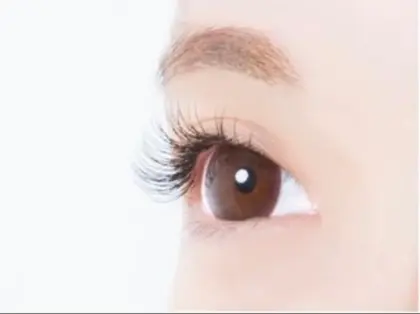 ルチアーナ アイラッシュ ネイル 青葉台店のマツエクサロン アイデザイナー情報 Take D ミニモ