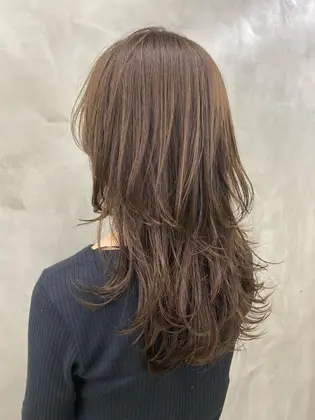 ウルフカット 22年冬人気のウルフカットのヘアスタイル 髪型カタログ 49ページ目 ミニモ