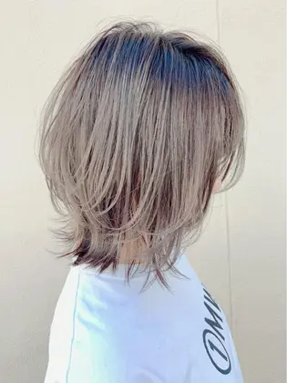 ウルフにグレージュがよく似合う Care Umeda所属 こやま なつみのヘアカタログ ミニモ