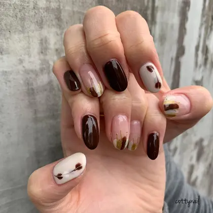 バレンタインネイル 21年夏バレンタインのネイルデザイン ネイルアートカタログ 33ページ目 ミニモ