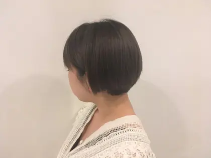 やわらかいアッシュ Come所属 小松 ゆかりのヘアカタログ ミニモ