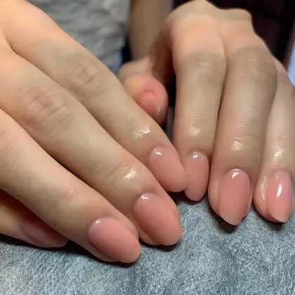 ハイブリッドマニキュア シェラックネイル 969番 Roun 所属 Roun 長塩のネイルデザイン ミニモ