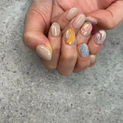 東新宿駅の人気ネイルサロン お得に検索 24時間web予約 ミニモ