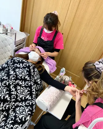 まつエク ネイル同時施術可能です ネイルとまつエクが1時間30分でどっちも綺麗になります Villadiamond所属 中野 愛のマツエク デザイン ミニモ まつエク ネイル同時施術可能です ネイルとまつエクが1時間30分でどっちも綺麗になります Villadiamond所属 中野 愛のマツエク デザイン ミニモ