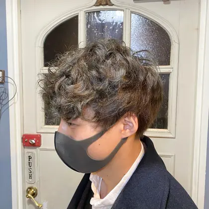 メンズパーマ 強めのぐるぐるパーマもかけられますよ 是非お待ちしております Sun Hair Brits所属 渡辺 菜々子のヘア カタログ ミニモ