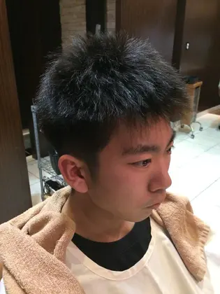 Barbiere Ginza所属 百瀬 拓也のヘアカタログ ミニモ