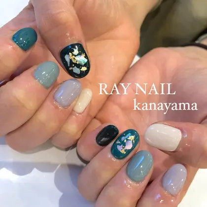 グラデーション 21年夏人気のグラデーション ラメグラデのネイルデザイン ネイルアートカタログ 95ページ目 ミニモ