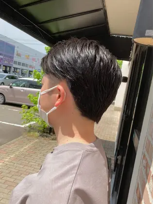 ツーブロック 21年秋人気のツーブロックのヘアスタイル 髪型カタログ ページ目 ミニモ