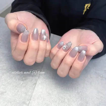 くすみネイル パープルネイル シアーネイル シェルネイル マグネットネイル ユニコーンマグネット Atelier Nail Re Lum所属 Atelier Nail Relumのネイルデザイン ミニモ