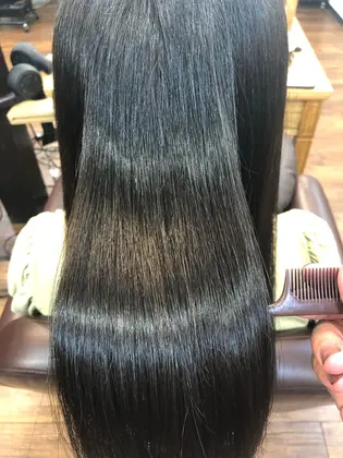 つやつや Lila By Afloat所属 ヘアケアソムリエ なかやこうきのヘアカタログ ミニモ