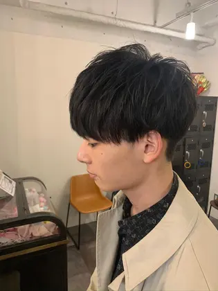 ツイストパーマ 21年夏人気のツイストパーマのヘアスタイル 髪型カタログ 6ページ目 ミニモ