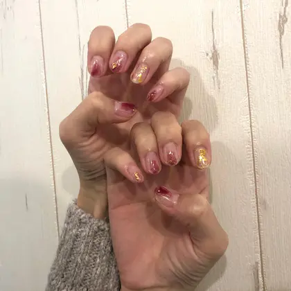 ニュアンスネイル 21年夏人気のニュアンスネイルのネイルデザイン ネイルアートカタログ ページ目 ミニモ