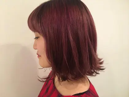 チェリーレッドがかわいいロブ Come所属 小松 ゆかりのヘアカタログ ミニモ