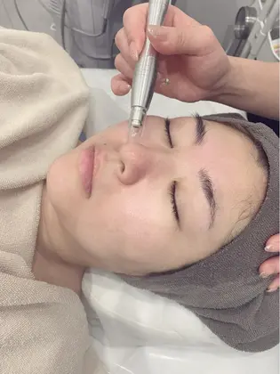 Salon De Che Ri所属 Salon De Che Ri梅田中津のメニュー ミニモ