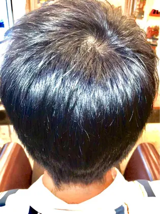 メンズカラー ブルーブラック Terrace所属 韓国風カット 髪質改善 黒崎のヘアカタログ ミニモ