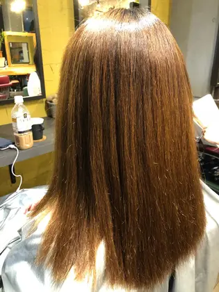 縮毛矯正です 髪一本一本がねじれてボコボコ している毛質をナチュラル 矯正しています ブローはせ Menaトリートメント専門店bysafaria所属 Ishimori のヘアカタログ ミニモ