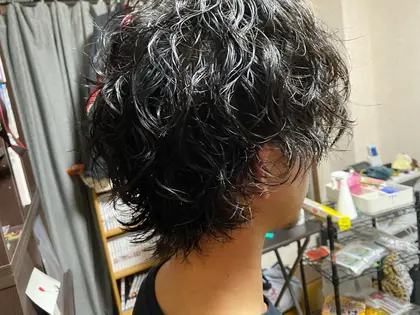 メンズパーマ 21年夏人気のメンズパーマのヘアスタイル 髪型カタログ 44ページ目 ミニモ