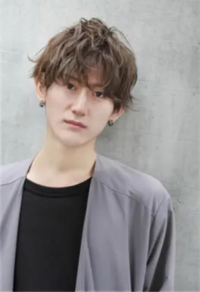 モッズヘアの美容室 美容院 美容師情報 秋元 透明 ミニモ