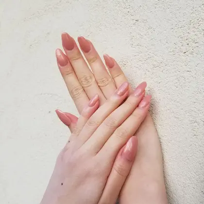 Cure Nailのネイルサロン スタッフ情報 ネイリスト 恵美子 ミニモ